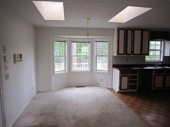 4th image of 3035 Ashly Pines Dr