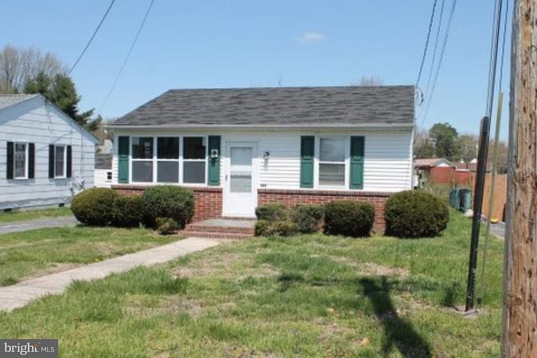 1st image of 502 Smith Ave