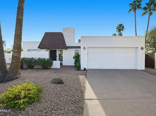 633 E Calavar Rd, Phoenix, AZ 85022