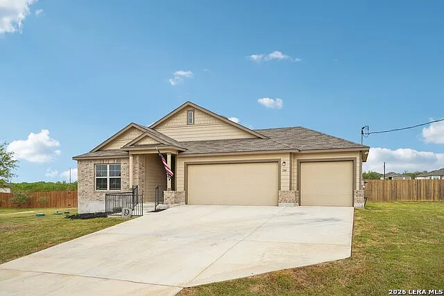 104 Pendleton Cv — Photo 2