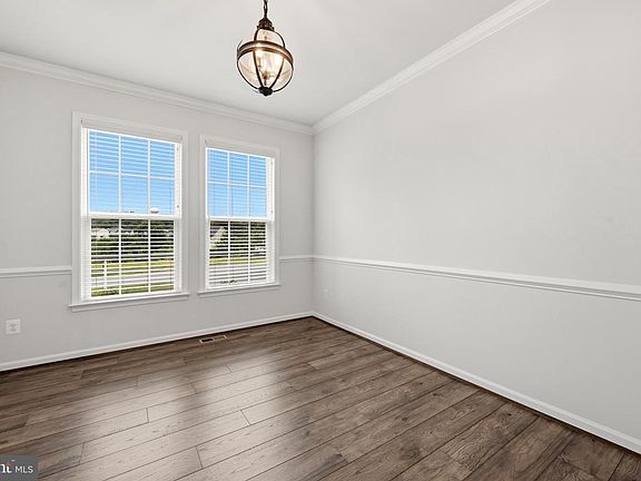 3rd image of 35943 Fieldside Way