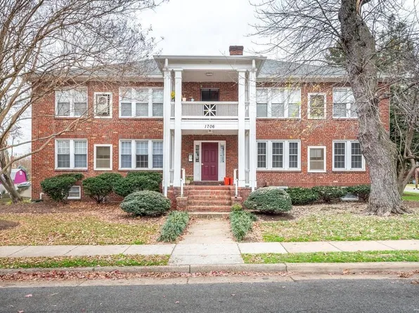 1706 Dewitt Ave APT F, Alexandria, VA 22301