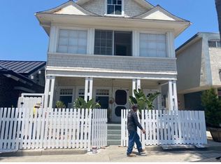 31 Rose Ave APT B, Venice, CA 90291