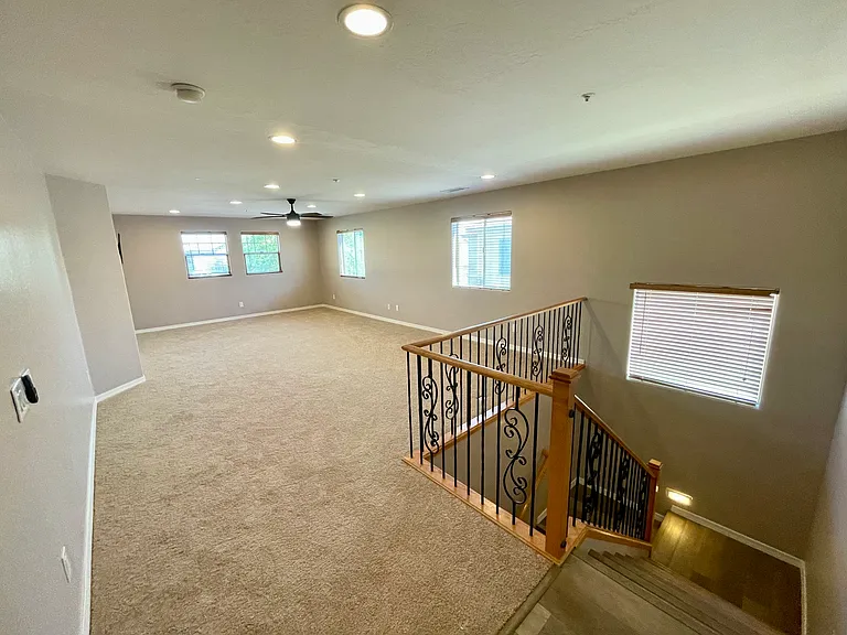 4138 N 298th Ln — Photo 17