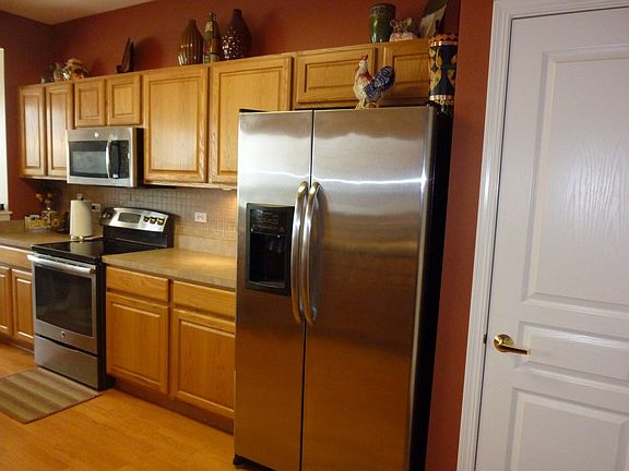 Stunning and all newer Stainless Steel Appliances.  Cooks Delight!