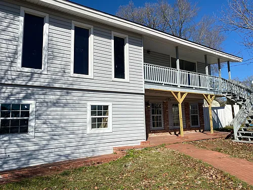 1602 Slack St Photo 1