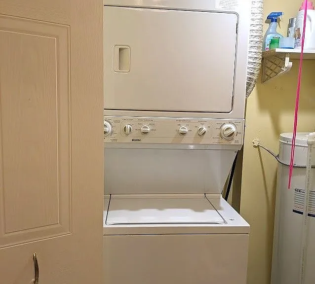 3227 King St E #610 — Photo 14