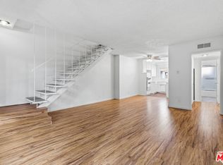 2332 S Beverly Glen Blvd APT 5, Los Angeles, CA 90064