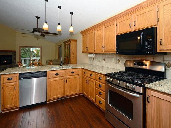 4th image of 5740 Willow Trl