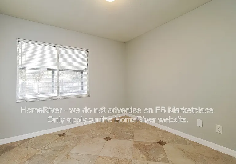 2306 Greenbush Ct — Photo 10