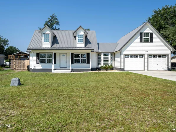 9215 Christopher Cir, Youngstown, FL 32466