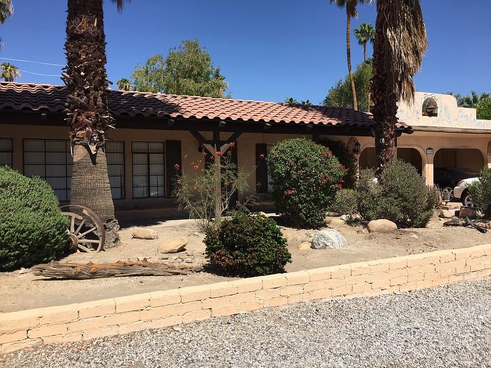 1st image of 1380 N Indian Canyon Dr #8