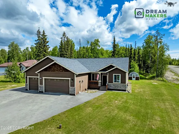 2831 N Kalmbach Lake Dr, Wasilla, AK 99623