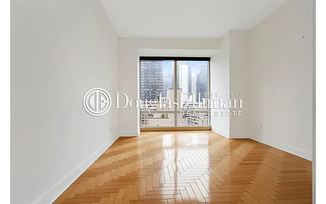 Rented by Douglas Elliman | media 119