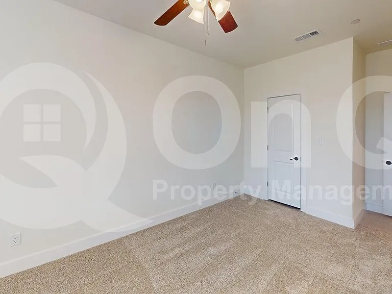 353 Buck Ridge Dr — Photo 15