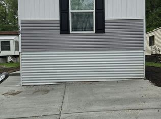169 Skyline Dr #242, Vadnais Heights, MN 55127