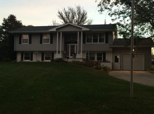1849 Butler Ave, Waverly, IA 50677