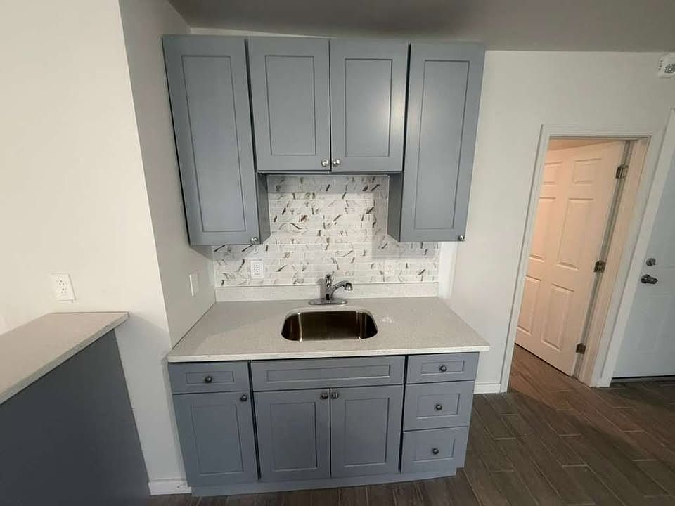 1st image of 10 Union St Unit 3