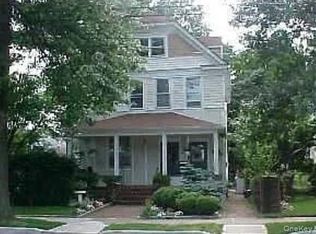 68 Emerson Ave, Floral Park, NY 11001