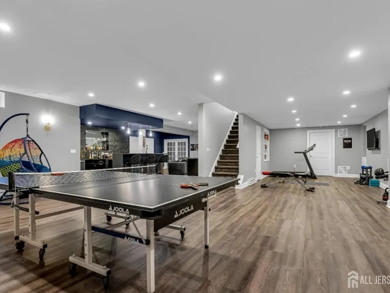 9 Jamieson Way — Photo 29
