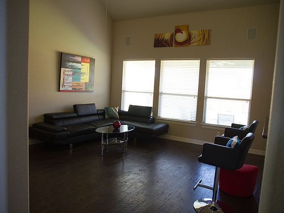 5th image of 11226 Monarch Dr
