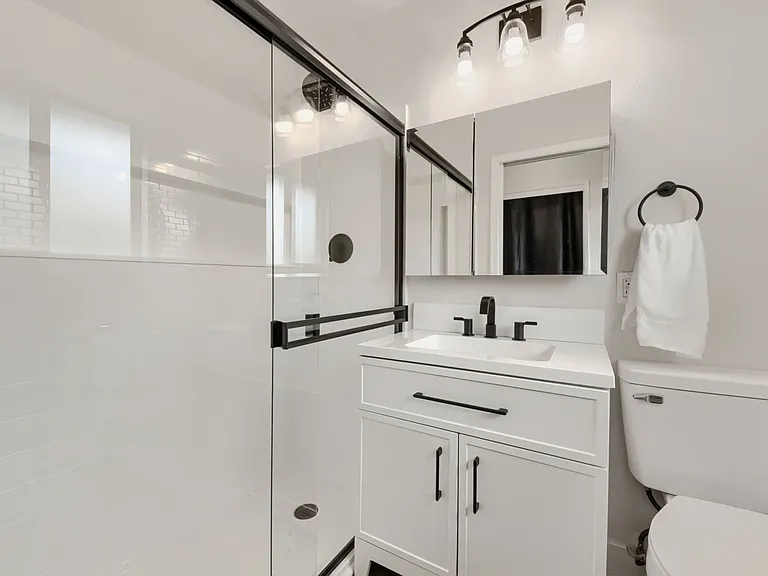 918 Jefferson St #918 — Photo 11