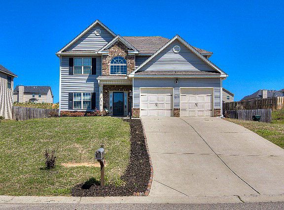 2nd image of 7191 Roundstone Dr