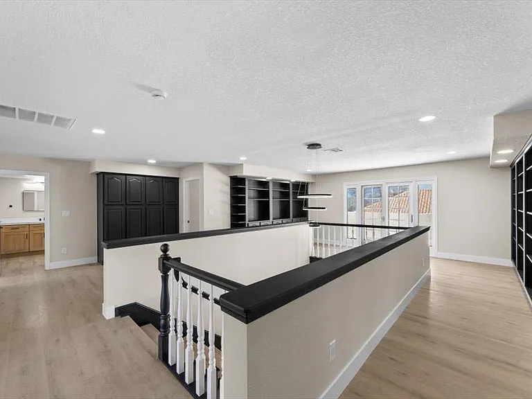 3382 Montessouri St — Photo 16