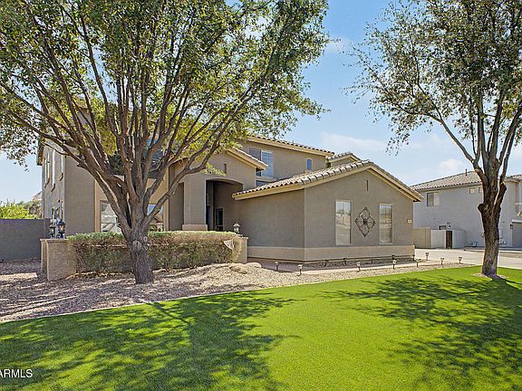 3rd image of 4091 E RAVENSWOOD Drive