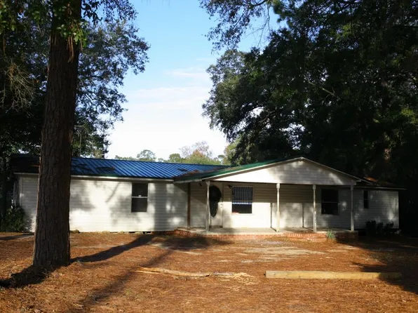 4332 Slash Pine Ln, Tallahassee, FL 32305