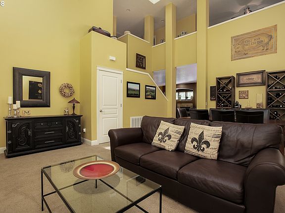 3rd image of 398 NW Malia Ln