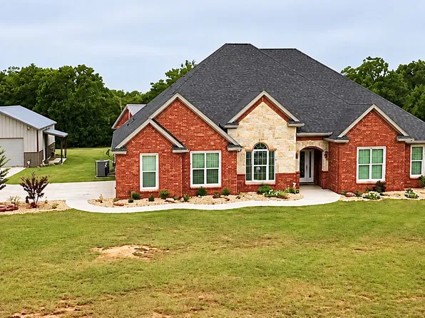 2869 Meridian Rd, Ardmore, OK 73401