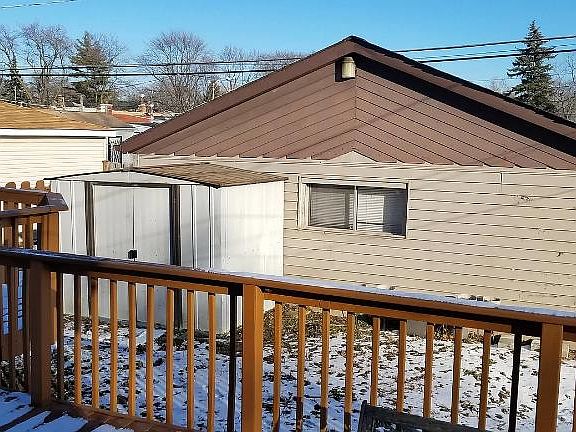 3rd image of 14119 S Edbrooke Ave