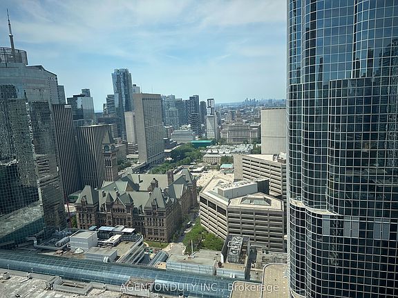 3rd image of 210 Victoria St #4009