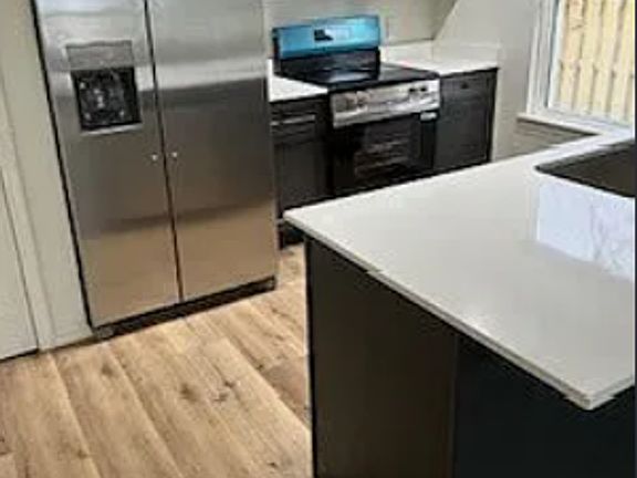 3rd image of 436 Northridge Dr E
