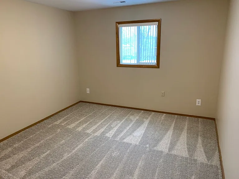 Indian Village Apartments — Photo 8