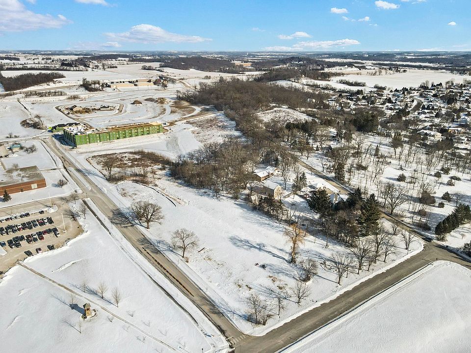 1st image of 1310 Campus Dr