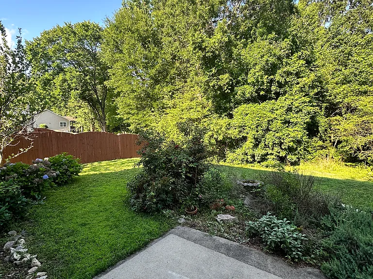 305 Cottesbrook Dr — Photo 19