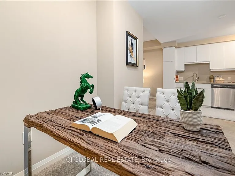 73 Arthur St N #512 — Photo 23