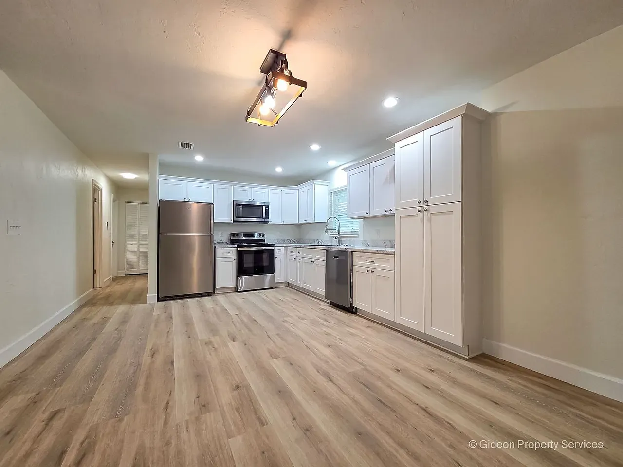 NW 141st Pl, Alachua — Photo 4