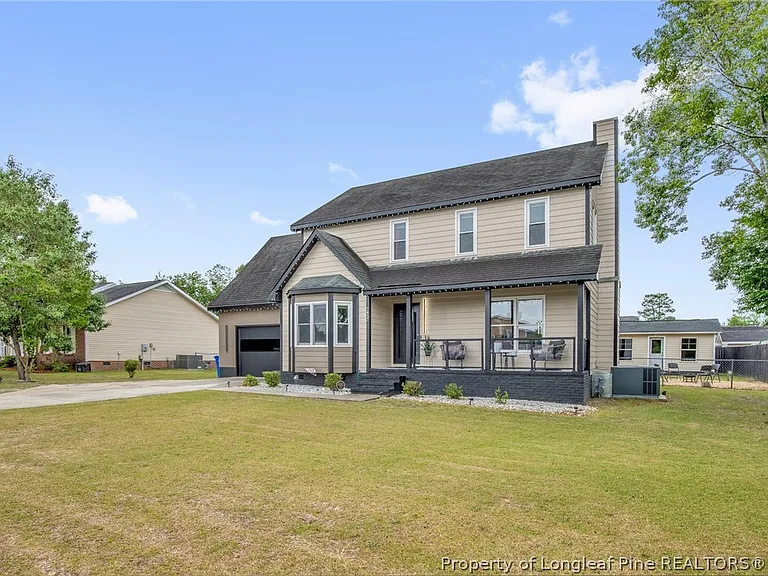 7457 Avila Dr — Photo 3