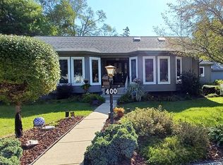 400 Frances Ave, Flushing, MI 48433