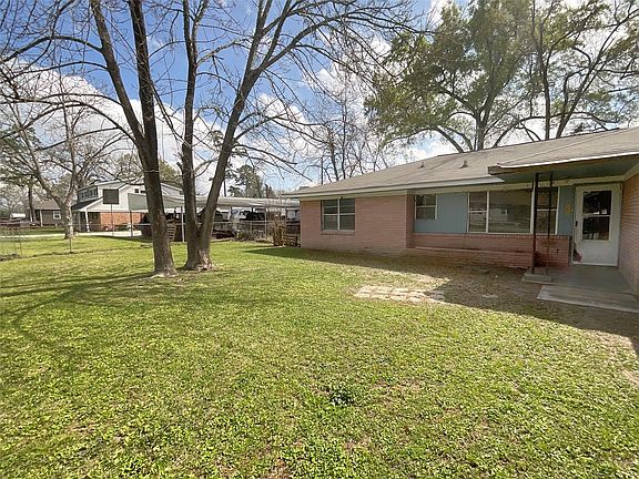 2nd image of 8902 Kentshire Dr