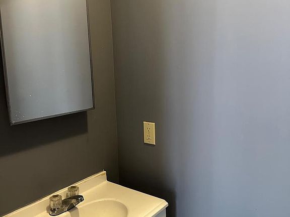 5th image of 1706 W Lexington St