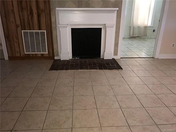 3rd image of 16 Forest Ave