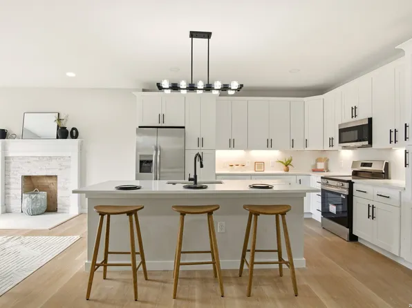 293 Lovera, San Antonio, TX 78212