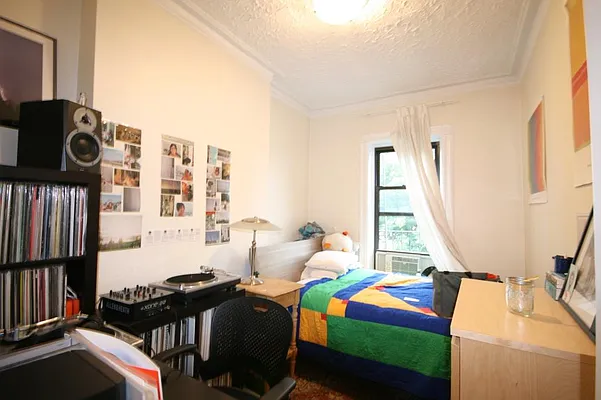 Rented by Corcoran | media 24