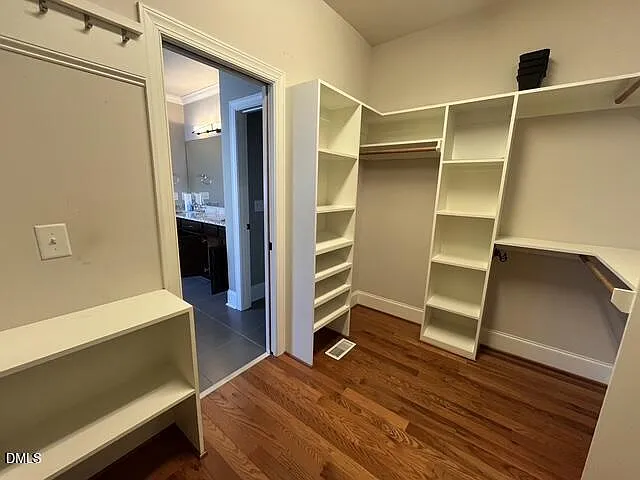 5604 Clearsprings Dr — Photo 16