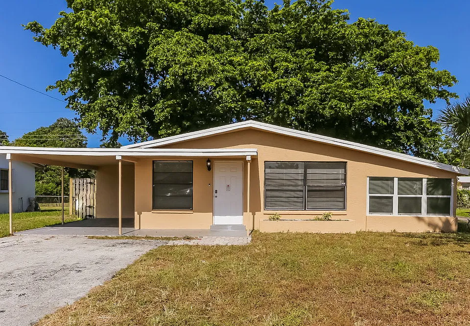 1840 NW 34th Ter