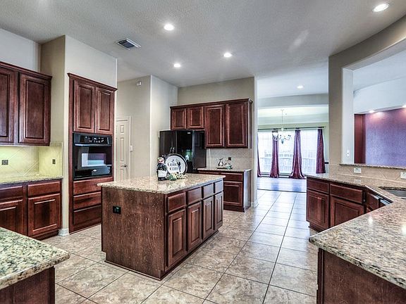 5th image of 7315 Bearden Falls Ln